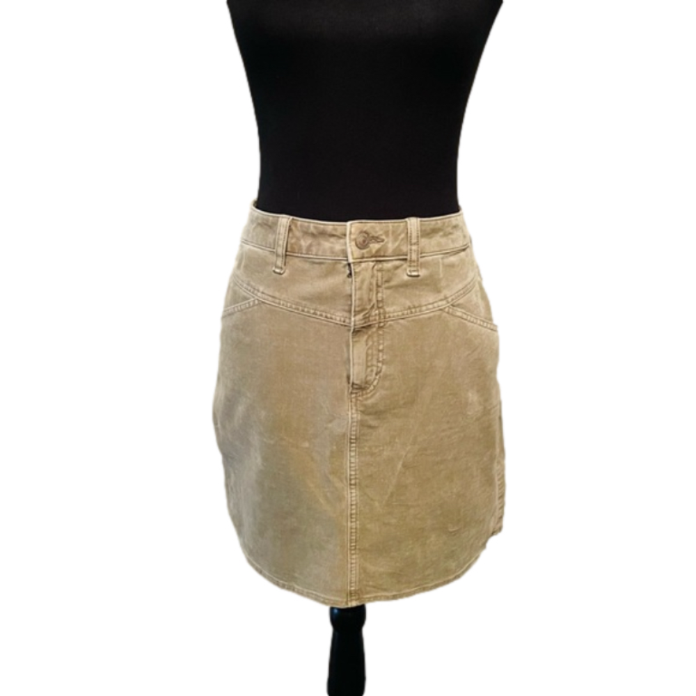 American Eagle sage green super stretch corduroy skirt size 14